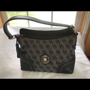 Dooney & Bourke Handbag 12 x 7